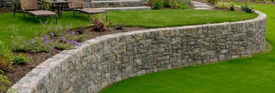 Mur oporowy – praktyczne i estetyczne rozwiązanie dla Twojego ogrodu